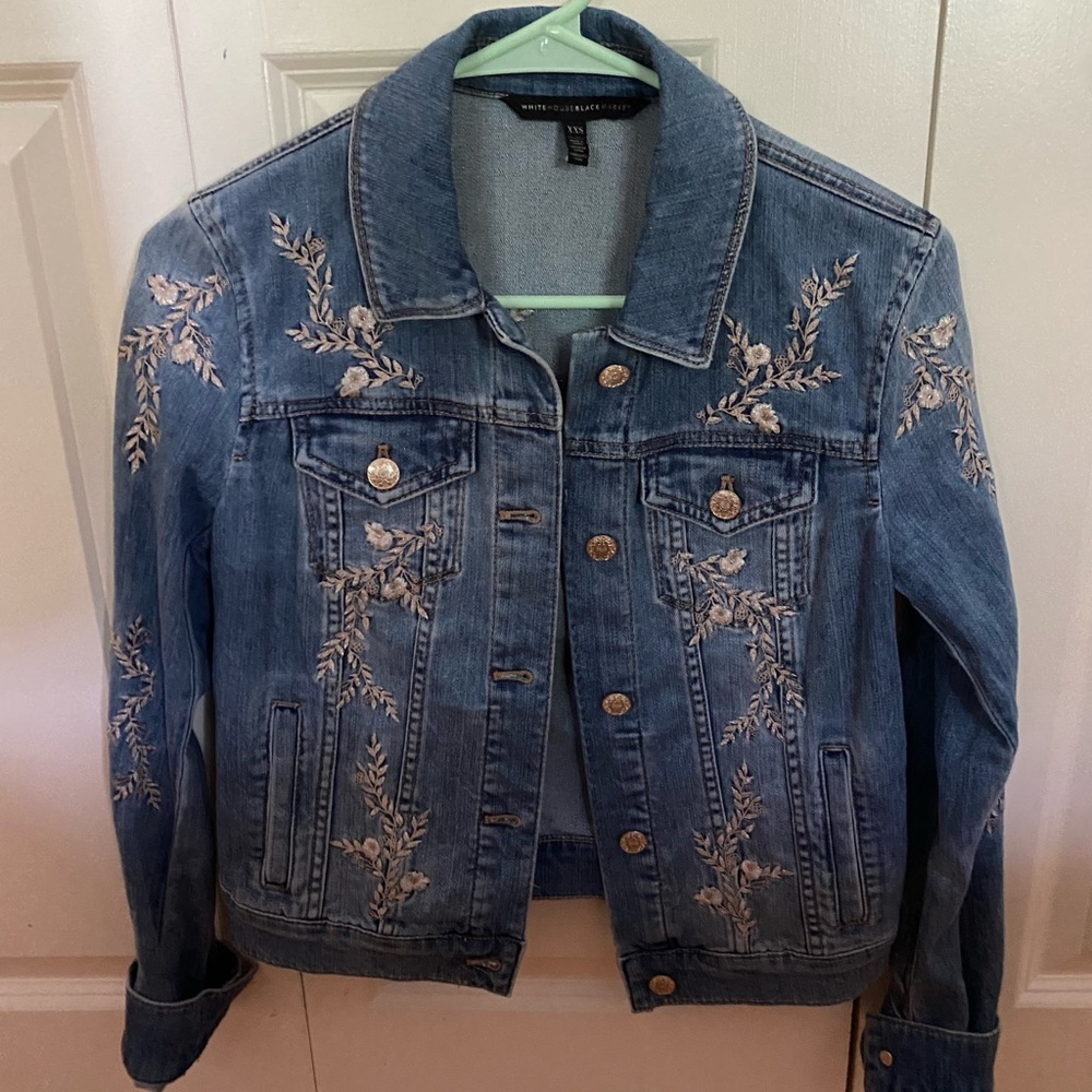 White House black market cheer jacket with embroidery